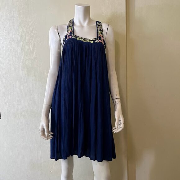 NEW Lilly Pulitzer Lorna Dress Small - Picture 2 of 5